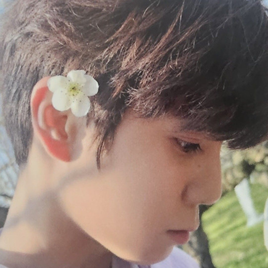 Recent activity shot of Jeong Dongwon