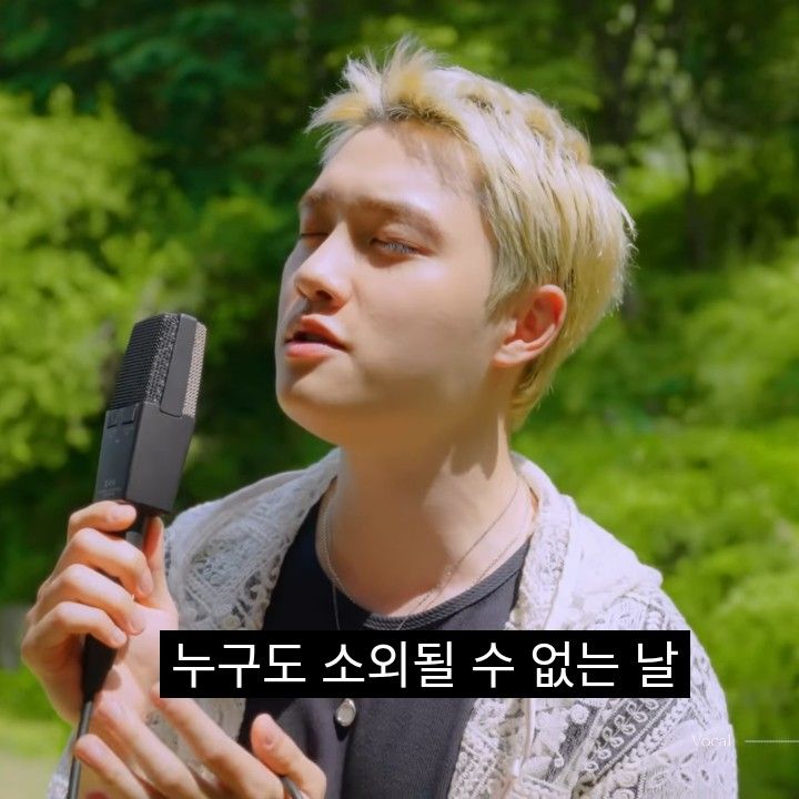 Behind-the-scenes cut of Doh Kyungsoo (D.O.)