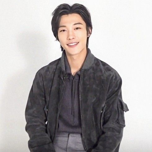 Recent activity shot of Woo Dohwan