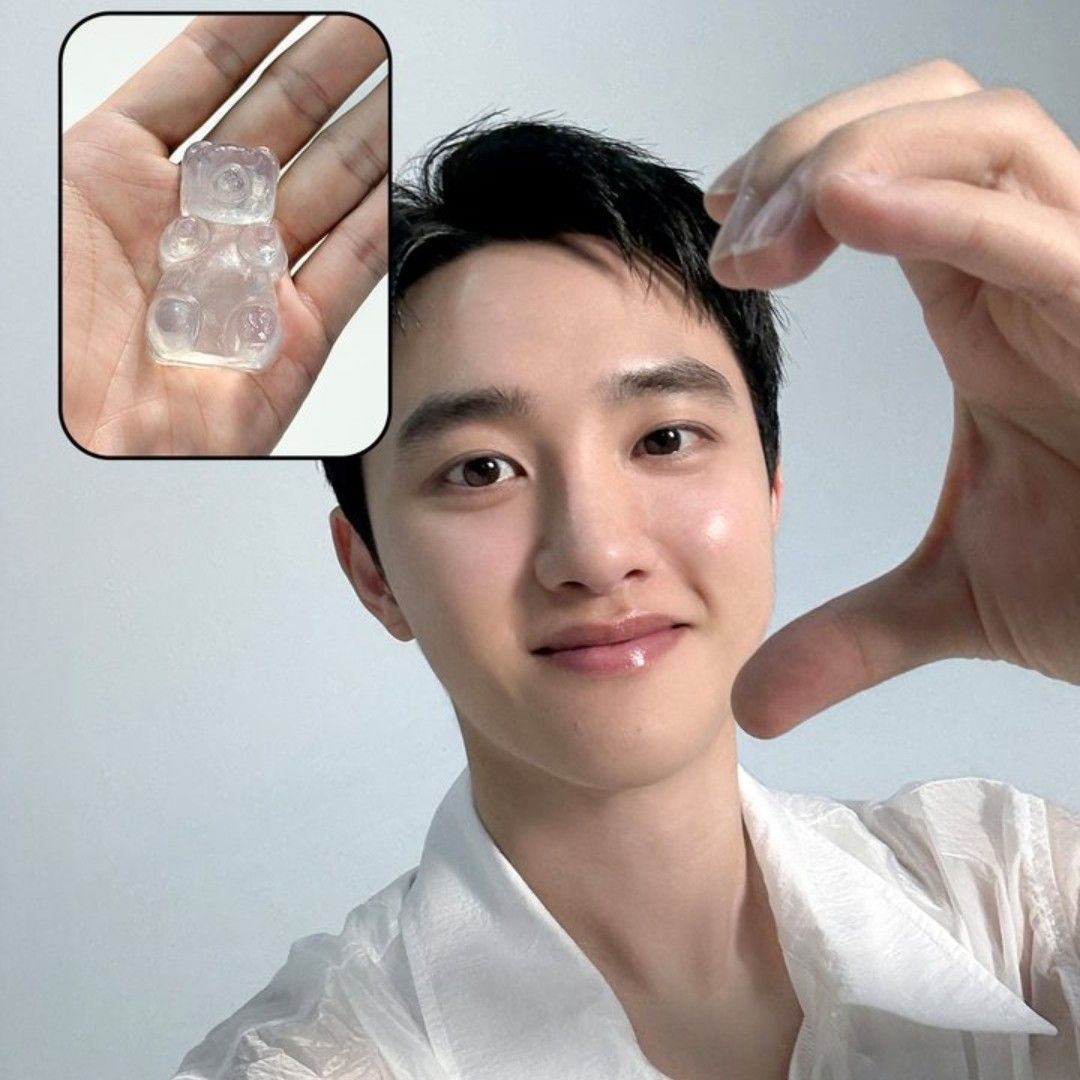 A moment captured by a fan of Doh Kyungsoo (D.O.)