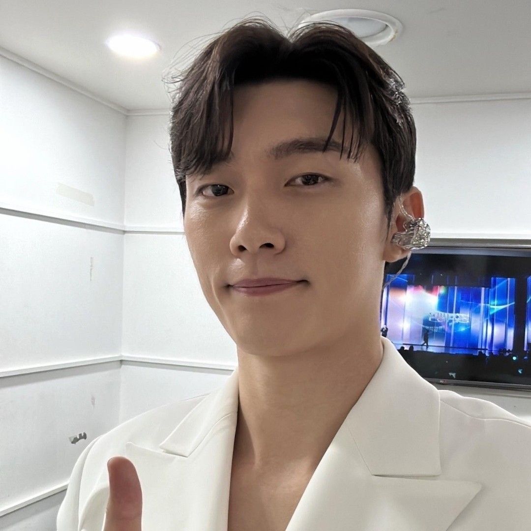 Latest photo of Jeon Jonghyeok