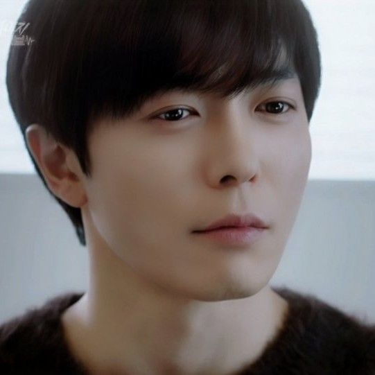 Recent activity shot of Kim Jaewook