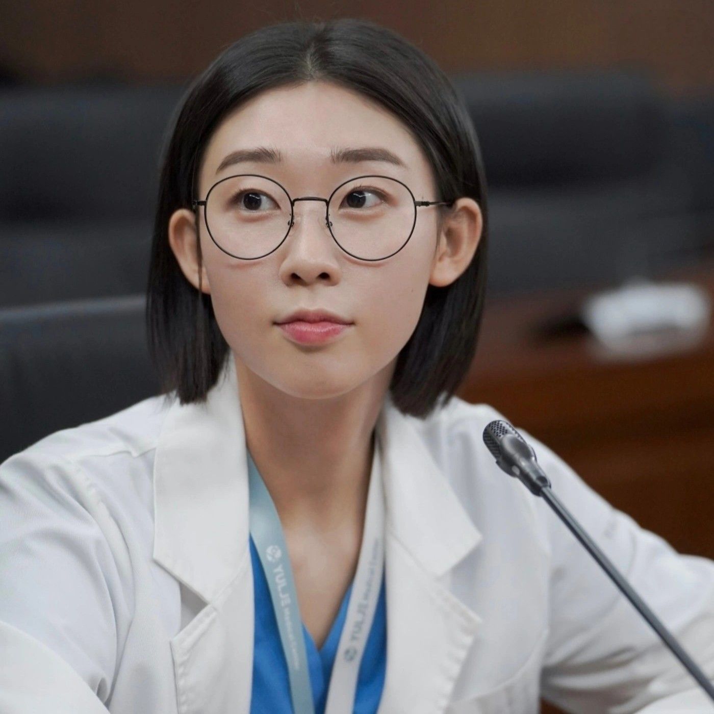 Behind-the-scenes cut of Han Yeji