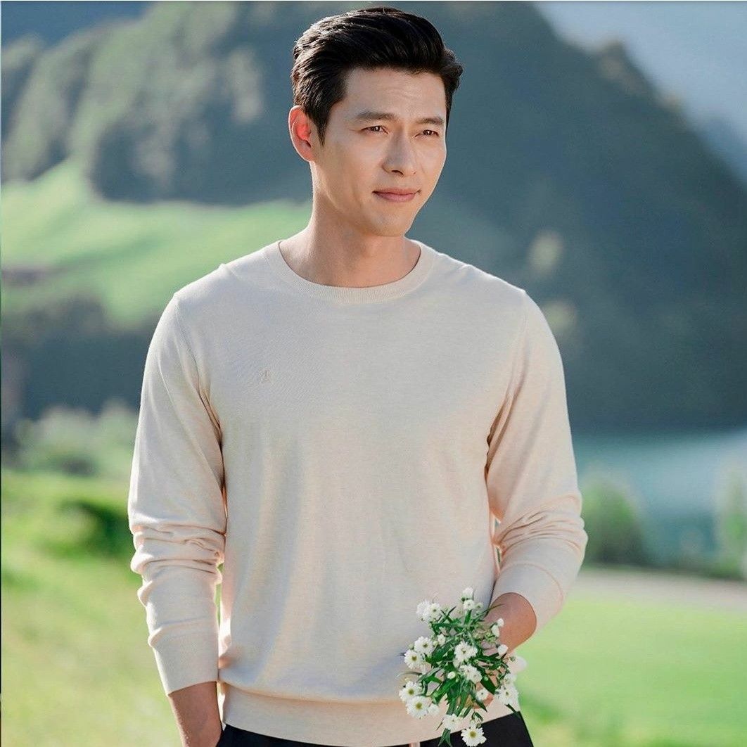 Behind-the-scenes cut of Hyun Bin