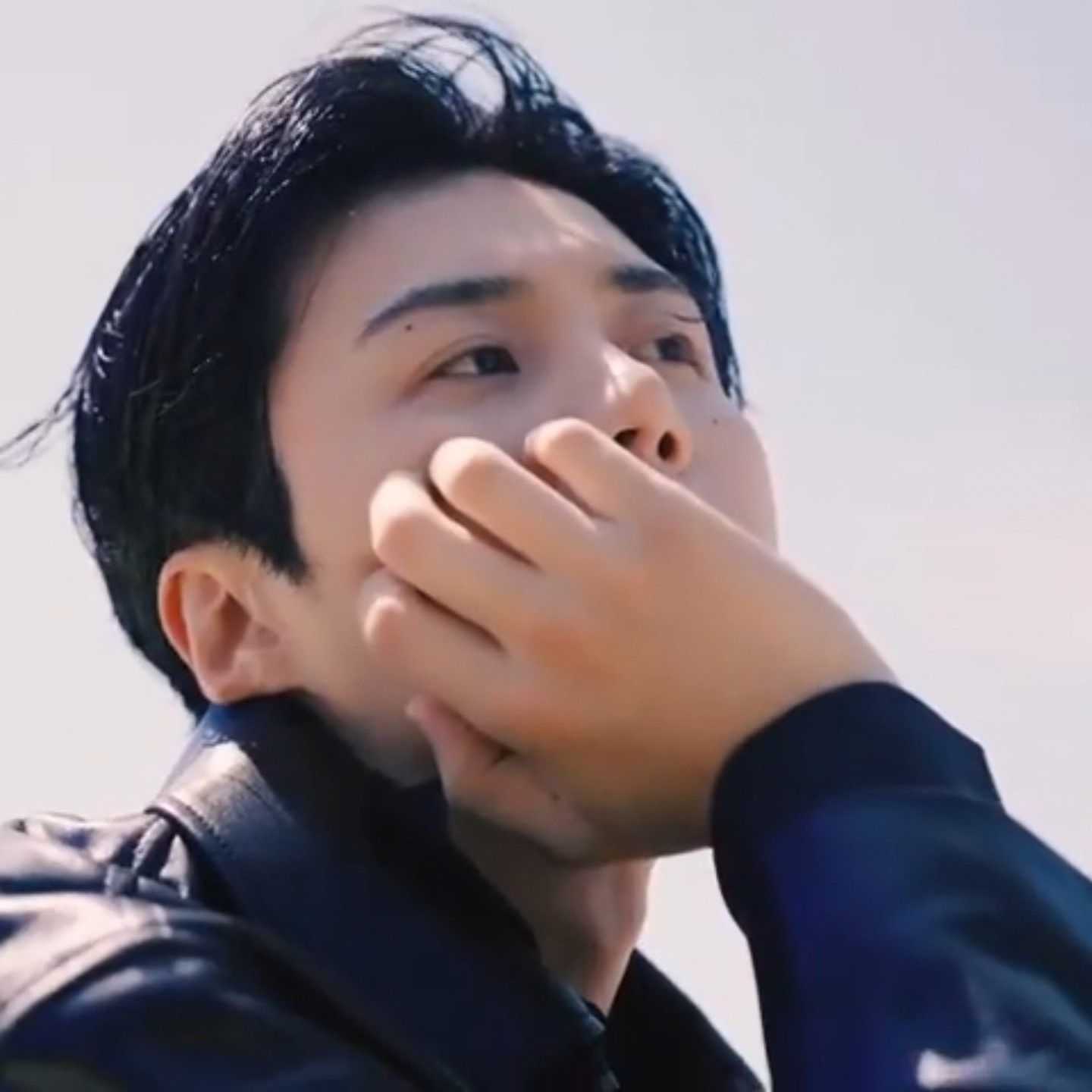 Behind-the-scenes cut of Kim Seonho