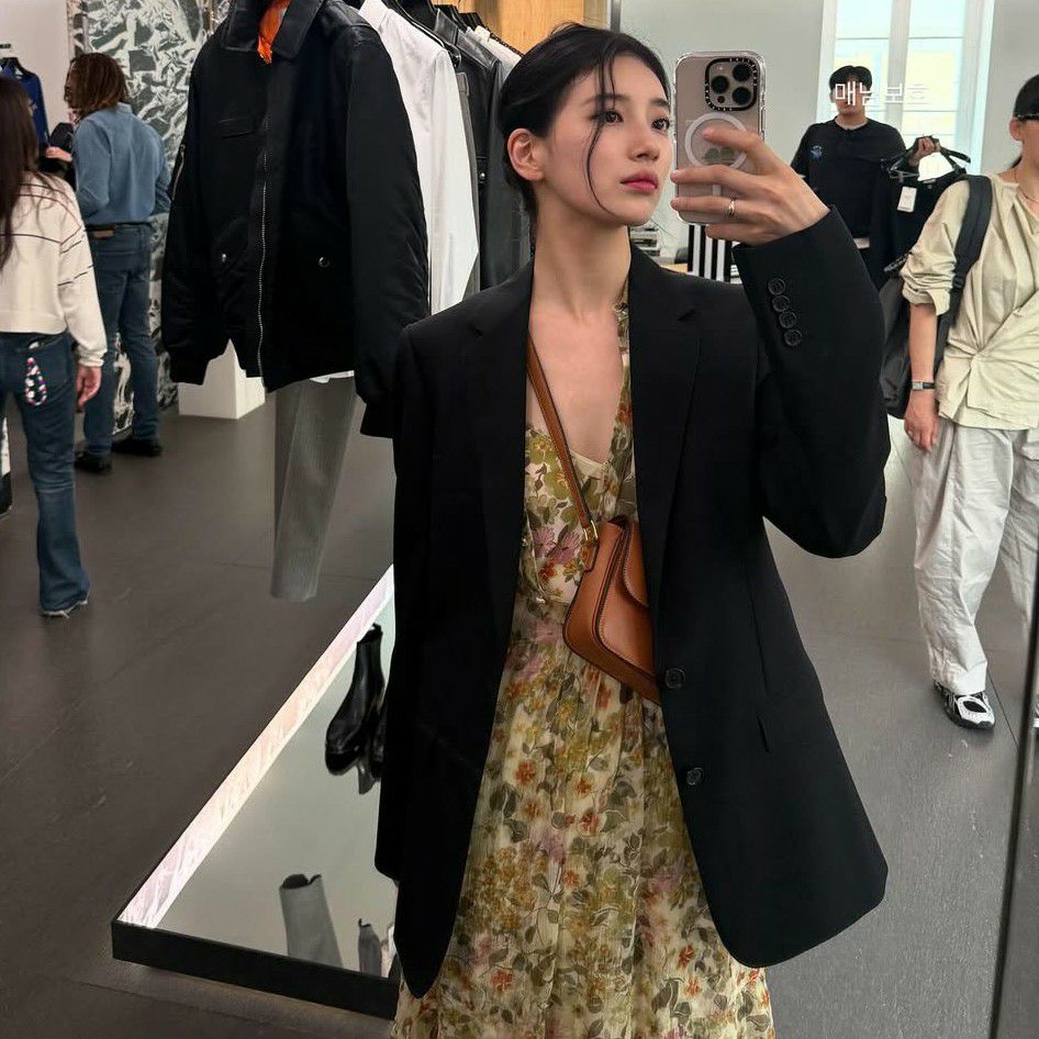 Latest photo of Bae Suzy
