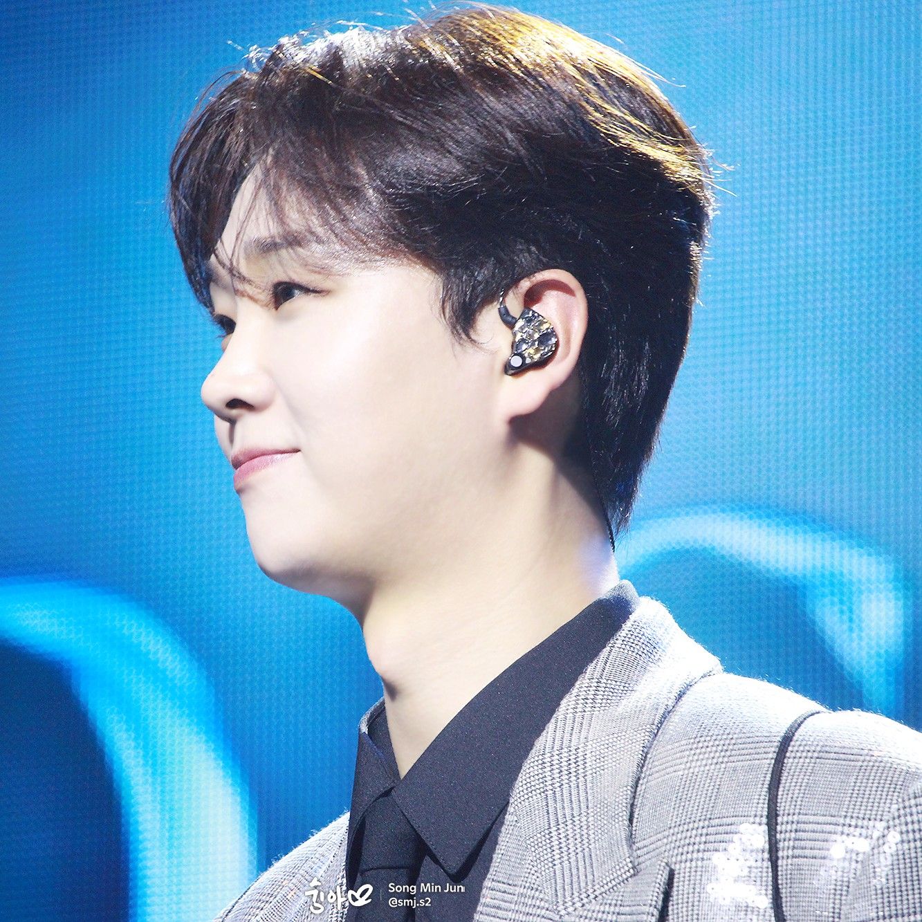 Behind-the-scenes cut of Song Minjun