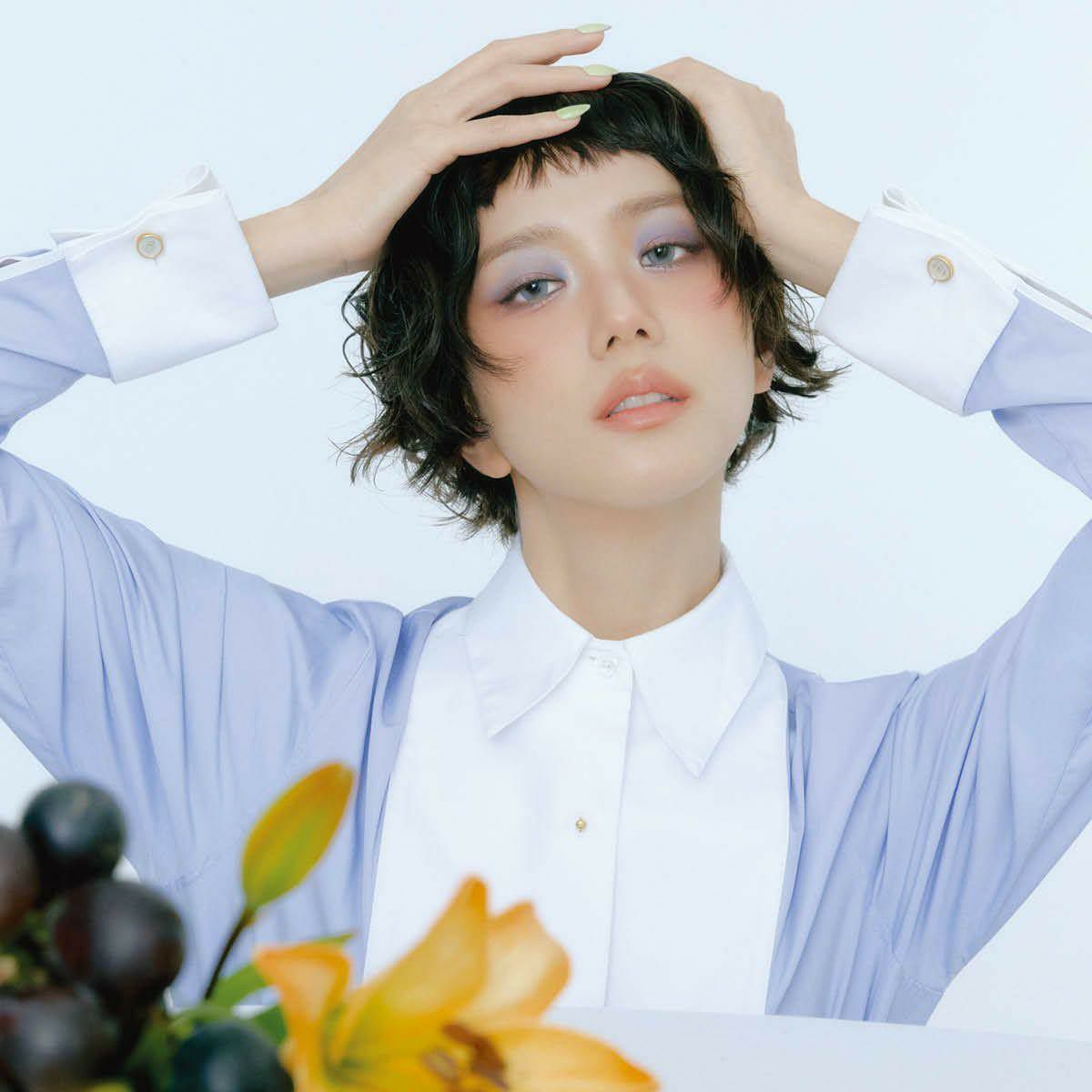 Latest photo of Jisoo (1995)