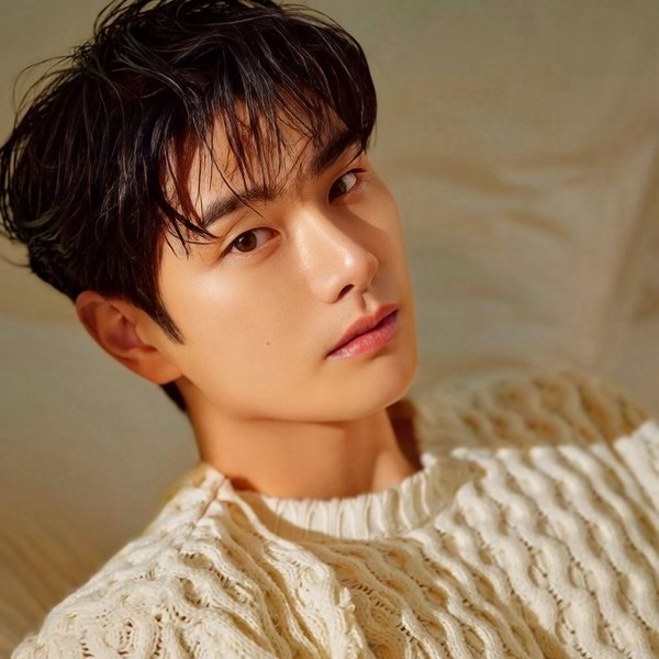 Representative photo of Lee Yikyung showing their charm