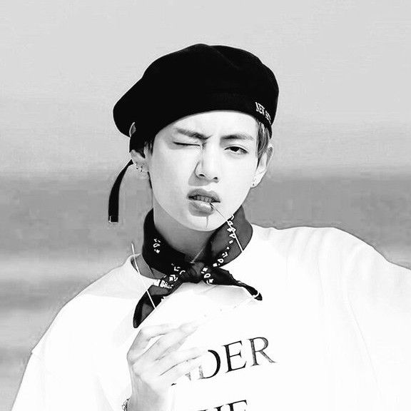 Recent activity shot of Kim Taehyung (V)