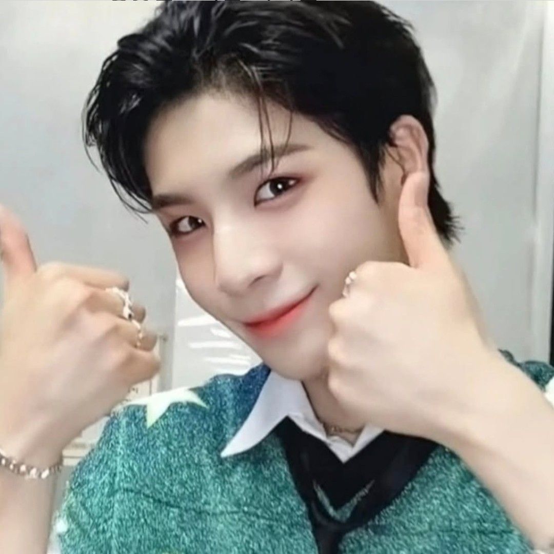 Foto kegiatan terbaru dari Jeong Dongwon