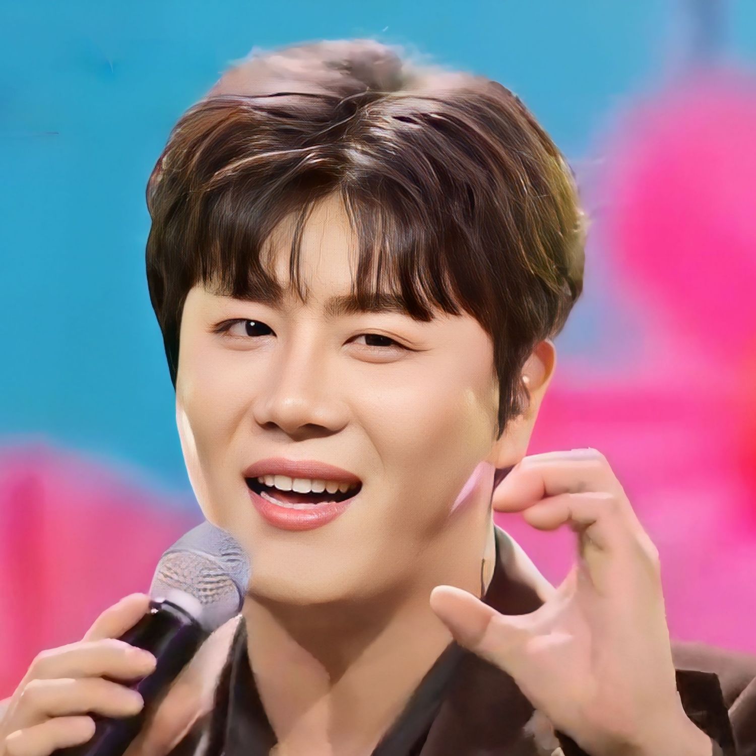 晋海成的最新照片