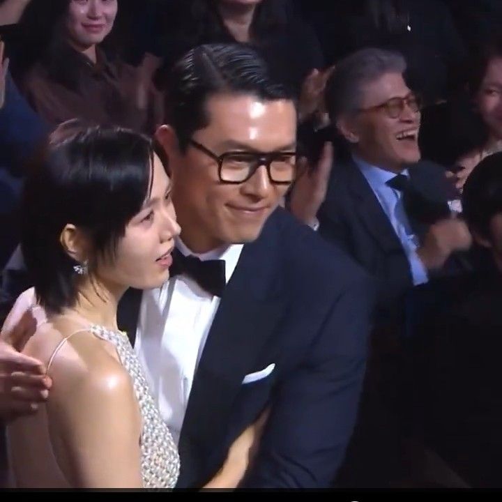 粉丝拍下的孙艺珍瞬间