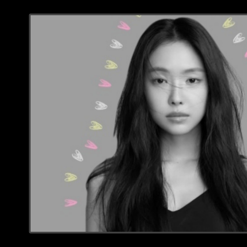 Behind-the-scenes cut of Son Naeun