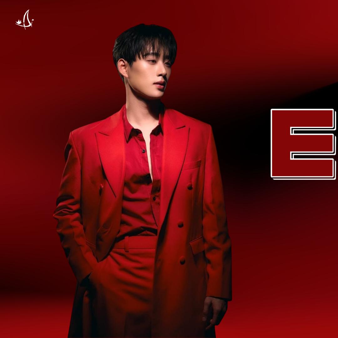 A moment captured by a fan of Est Supha Sangaworawong