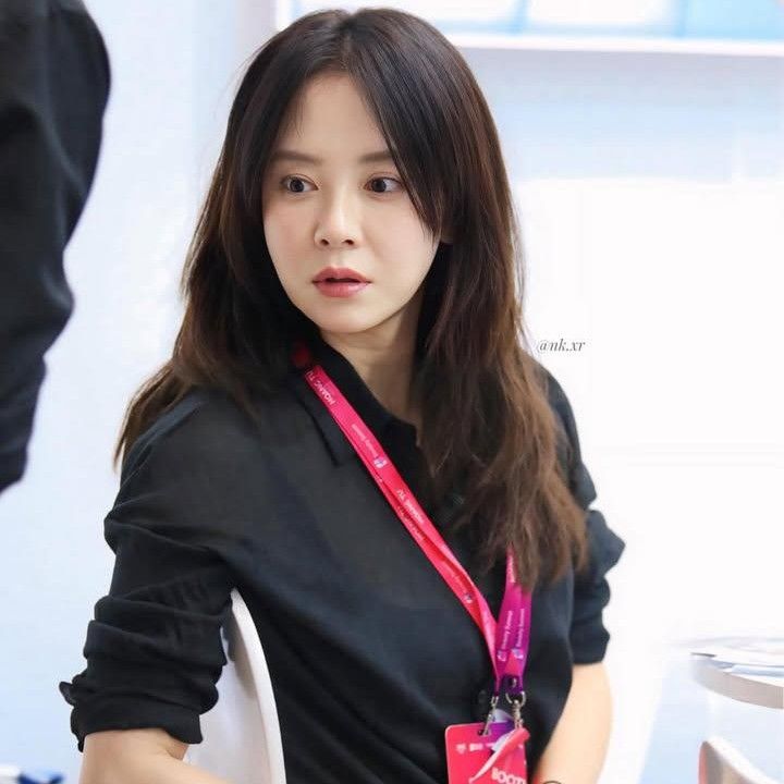 송지효 최근 활동샷