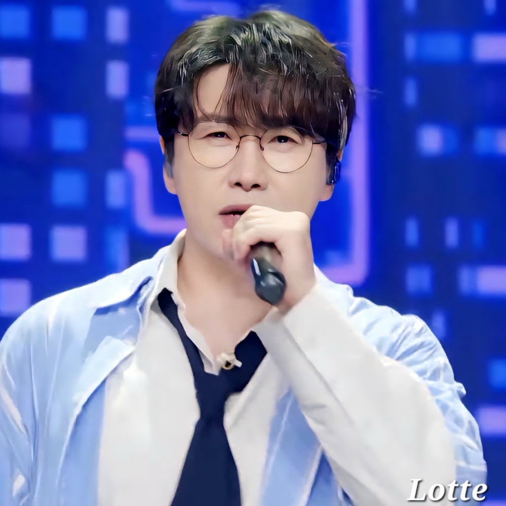 A moment captured by a fan of Chungil