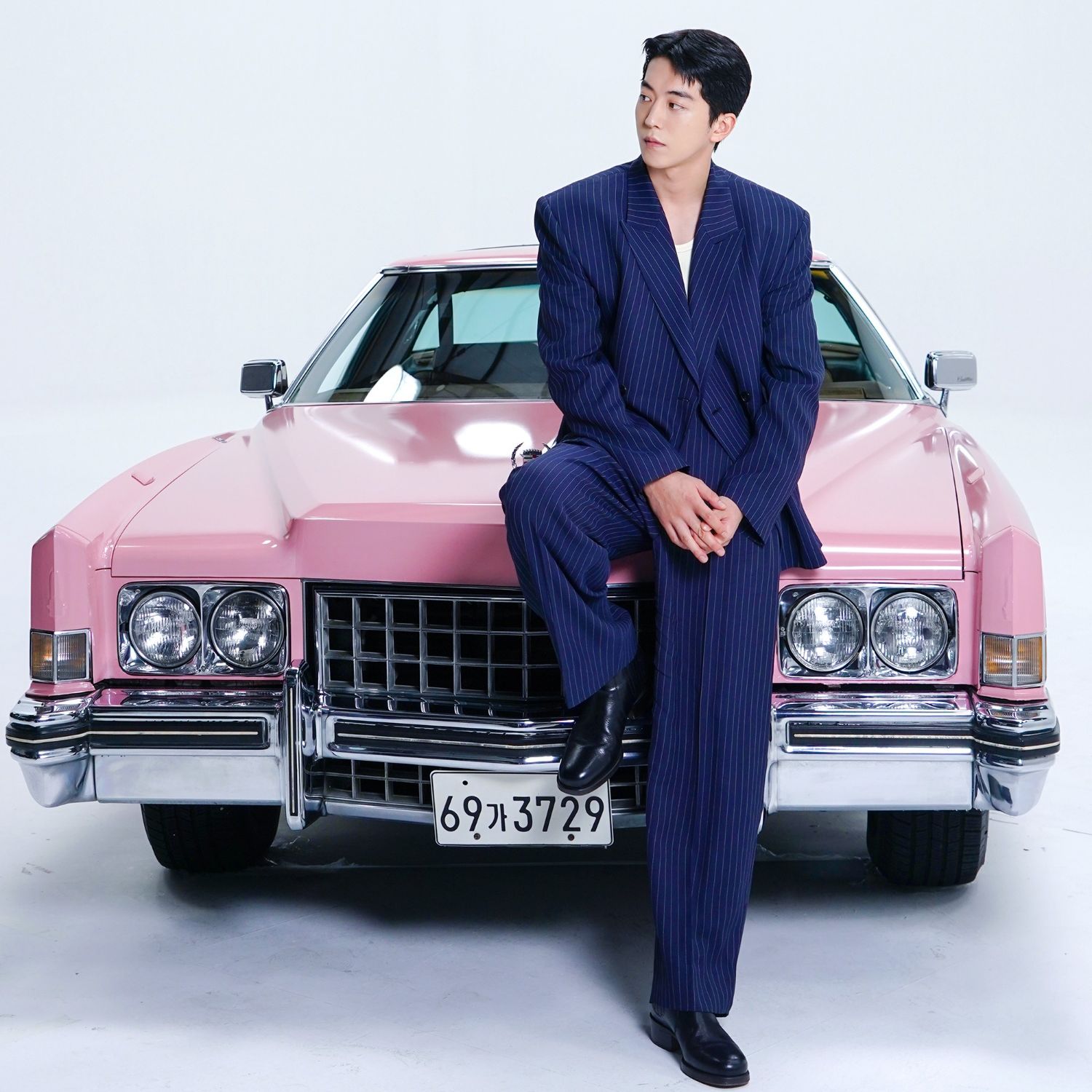 Behind-the-scenes cut of Nam Joohyuk