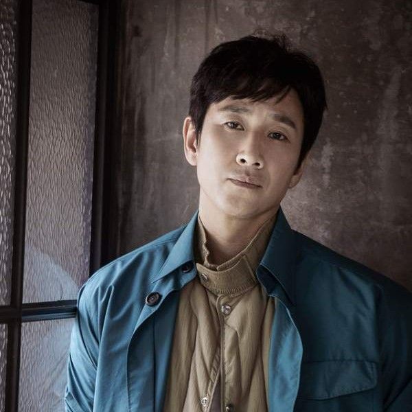 A moment captured by a fan of Lee Sunkyun