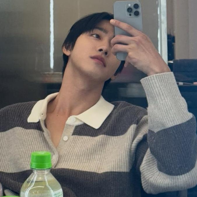 Recent activity shot of Ahn Hyoseop