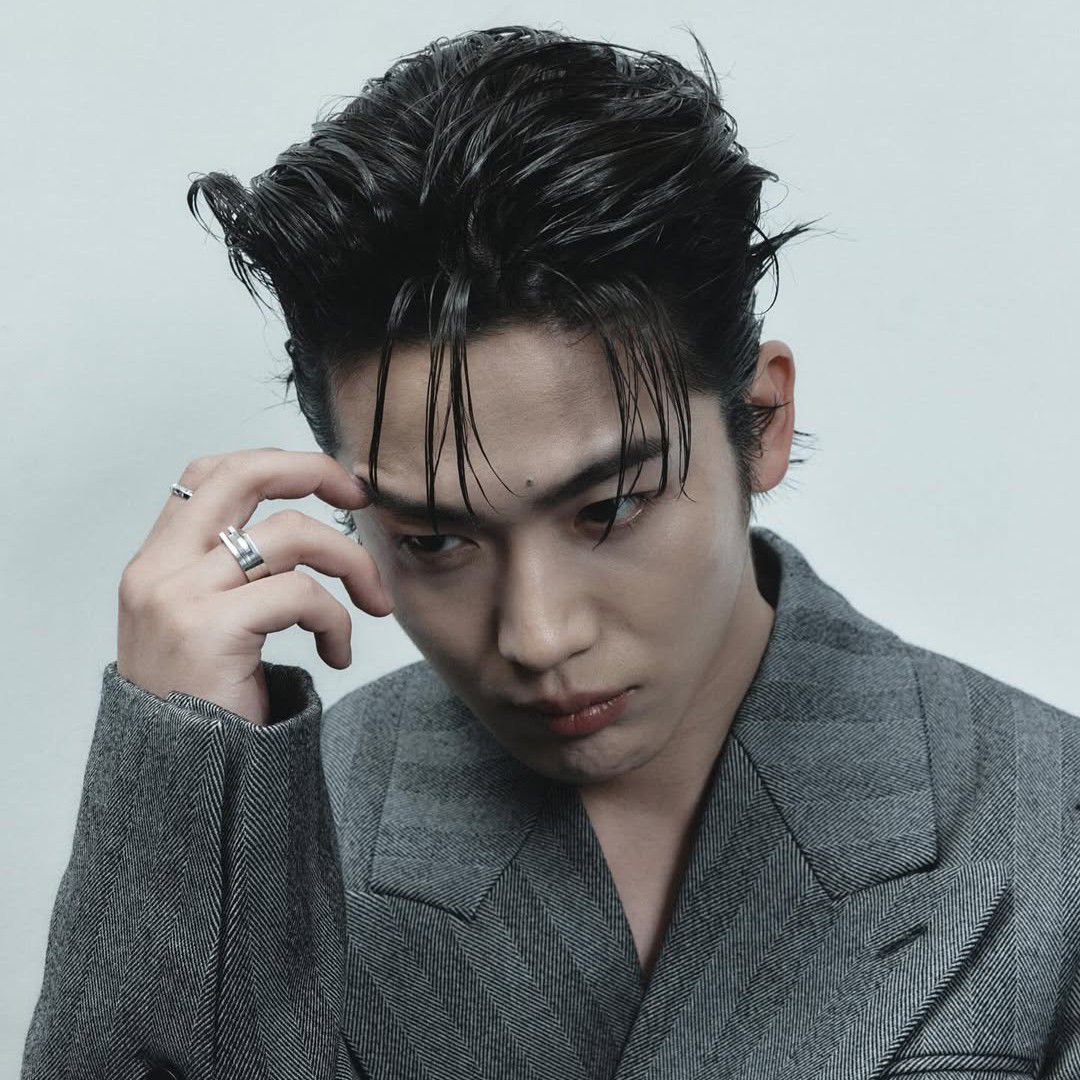 Recent activity shot of Kim Yohan