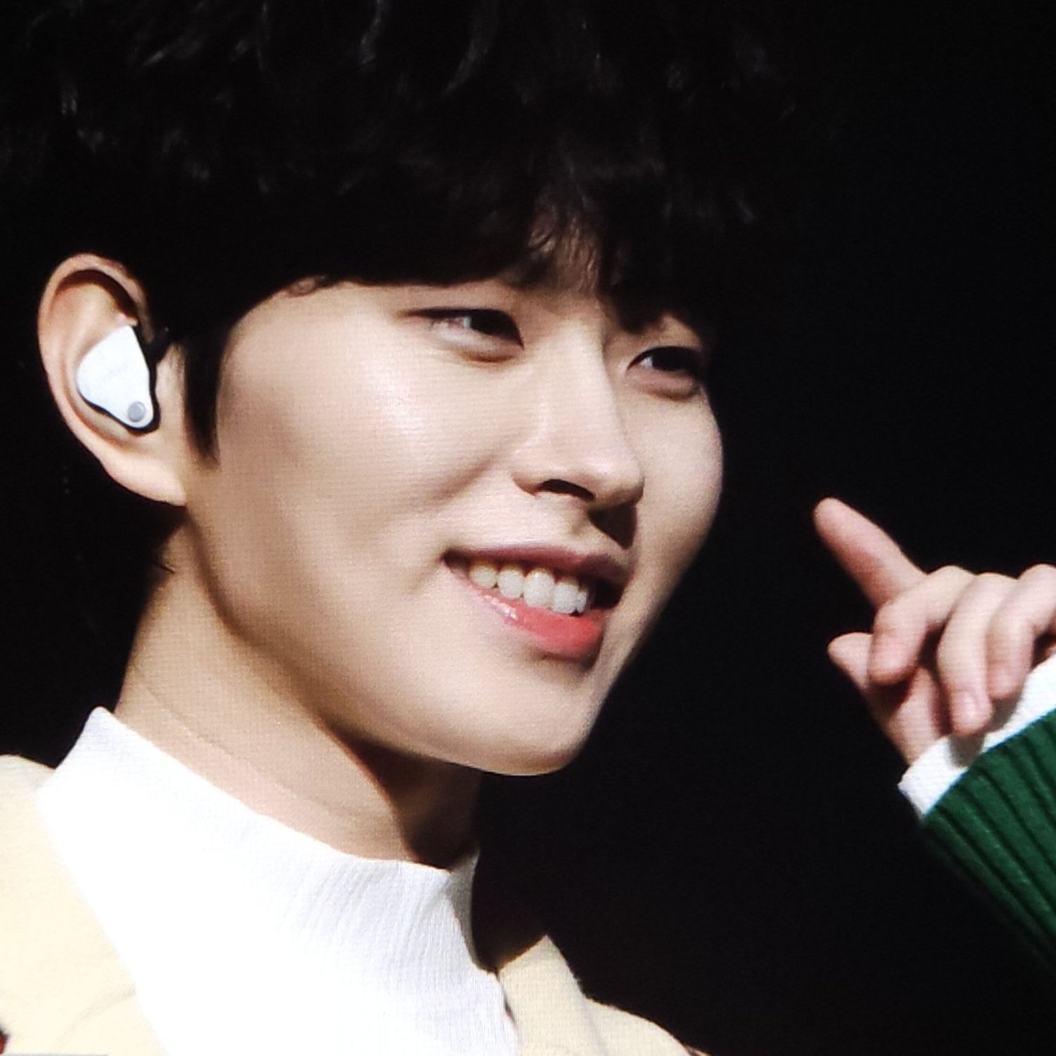Recent activity shot of Lee Byeongchan