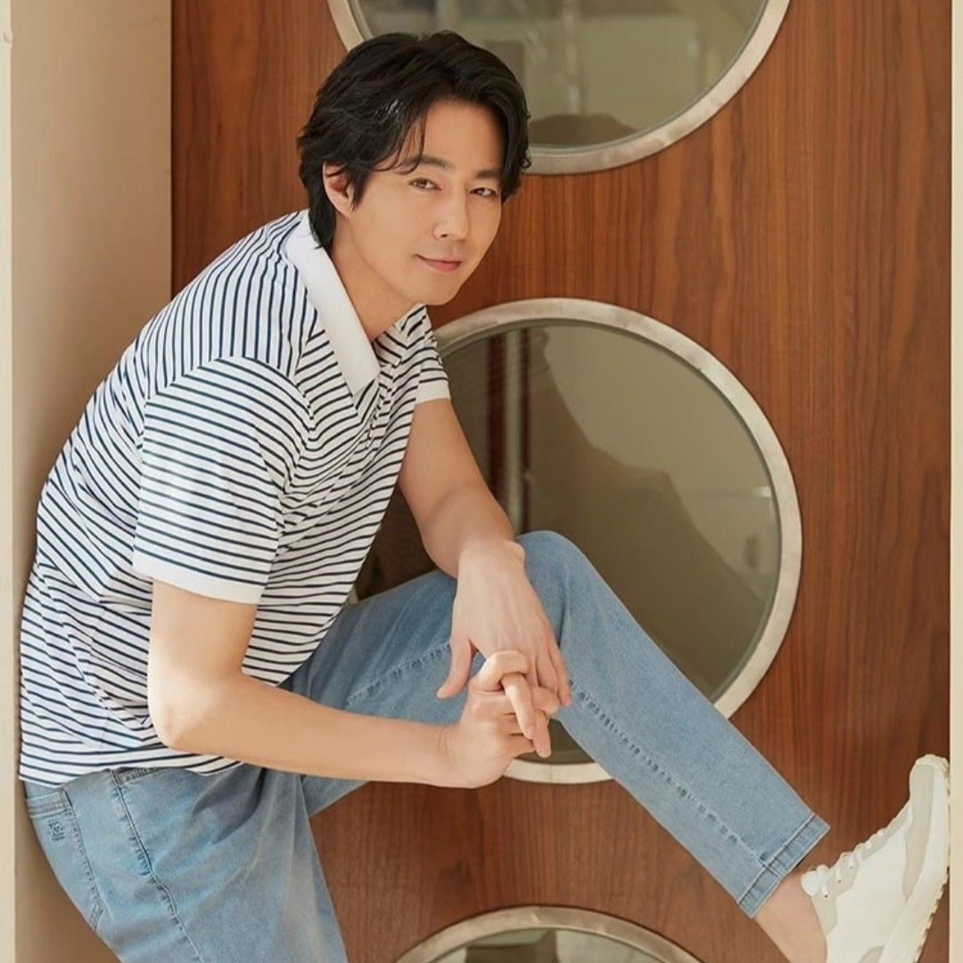 Behind-the-scenes cut of Jo Insung