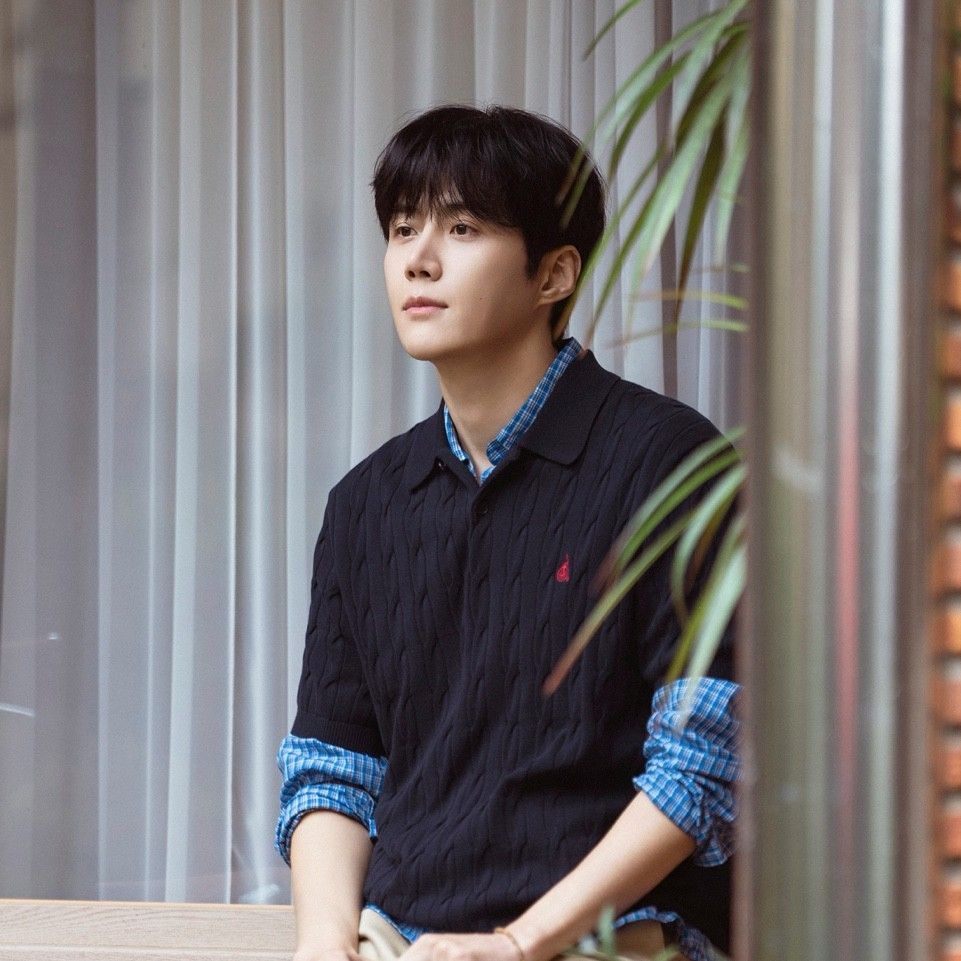Recent activity shot of Kim Seonho