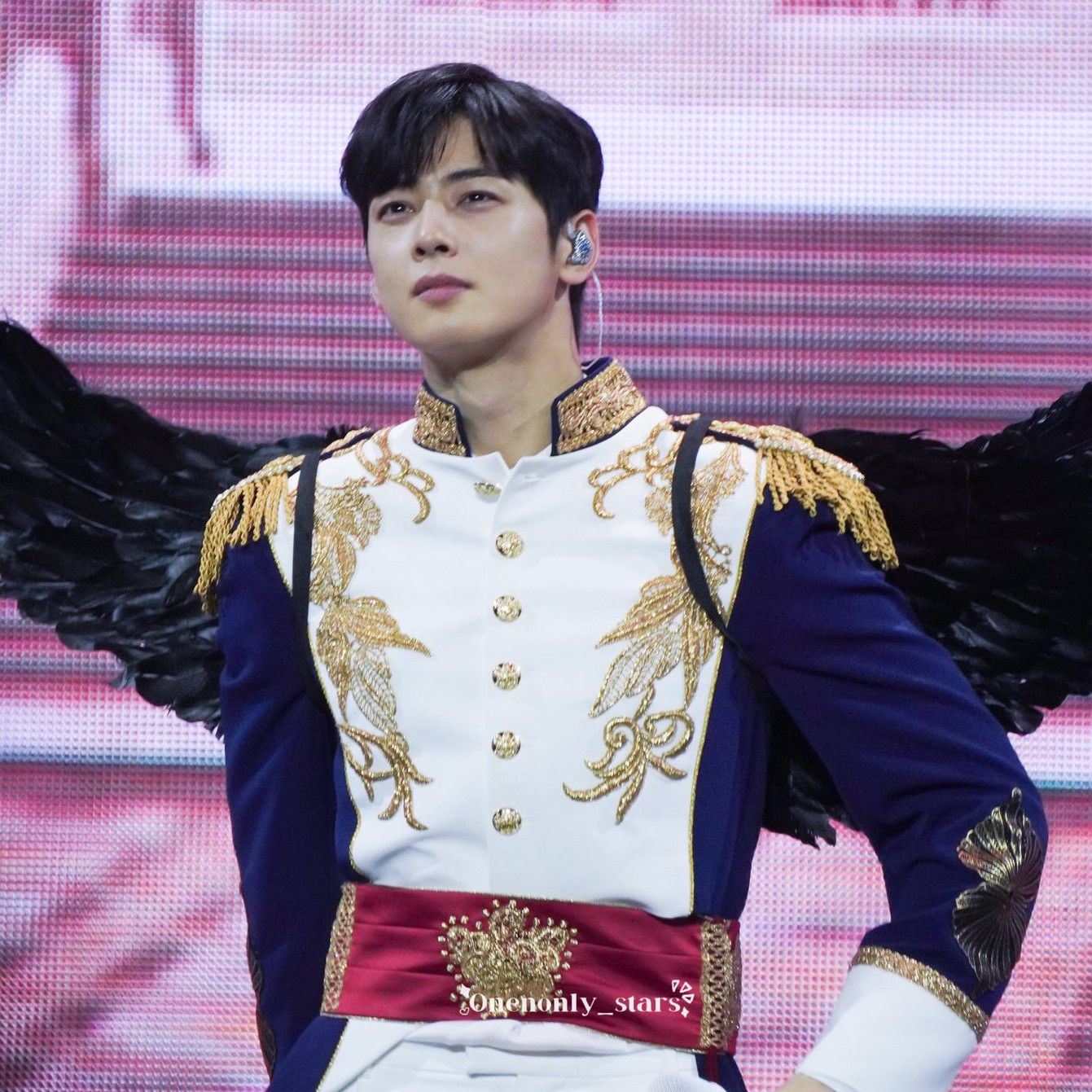 Latest photo of Cha Eunwoo