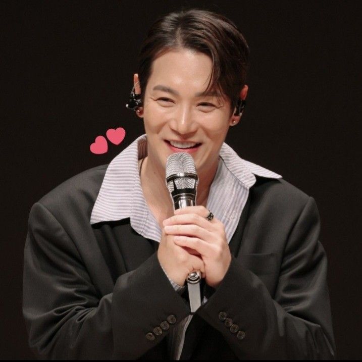 Latest photo of Hwanhee