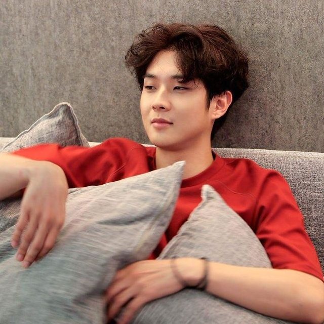 Recent activity shot of Choi Wooshik