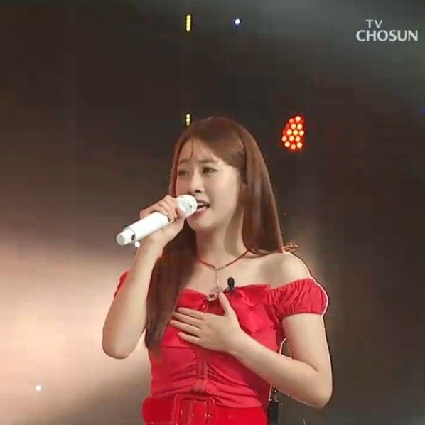Behind-the-scenes cut of Oh Yujin