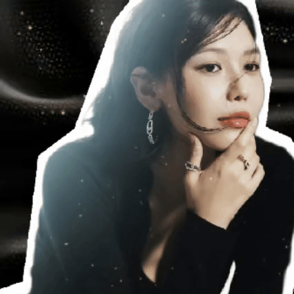 Behind-the-scenes cut of Sooyoung