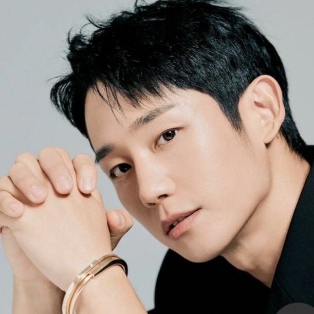 Recent activity shot of Jung Haein