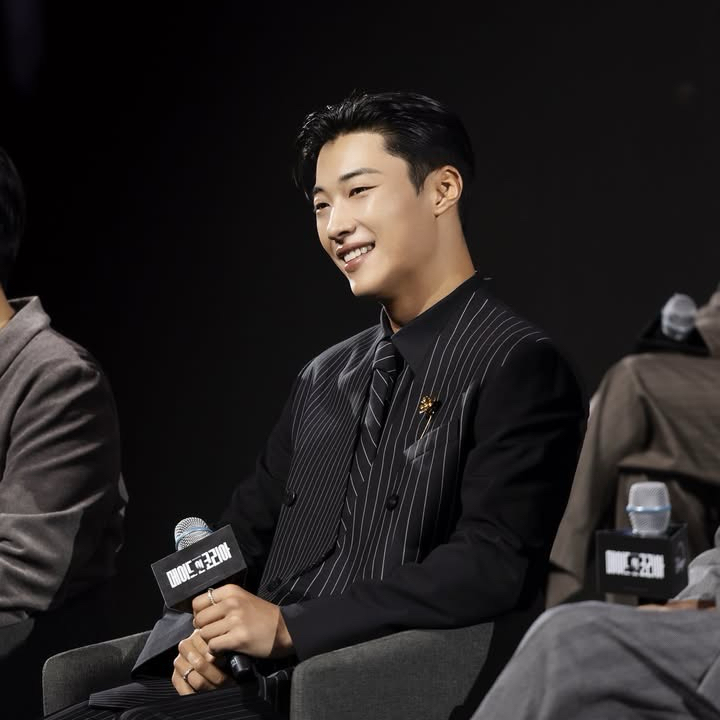 Behind-the-scenes cut of Woo Dohwan