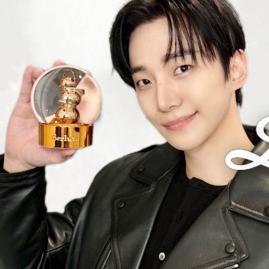 李俊昊的最新照片