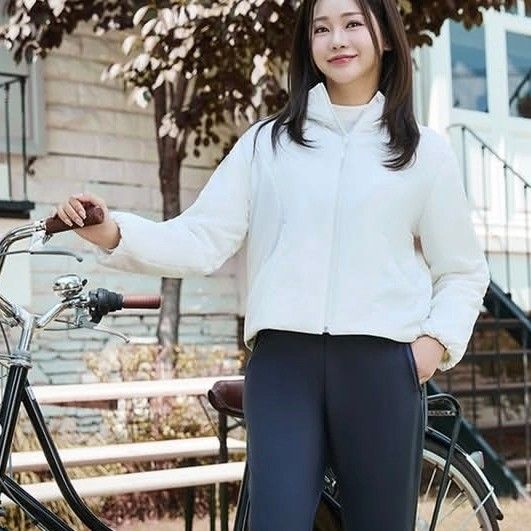 Latest photo of Hong Jiyoon