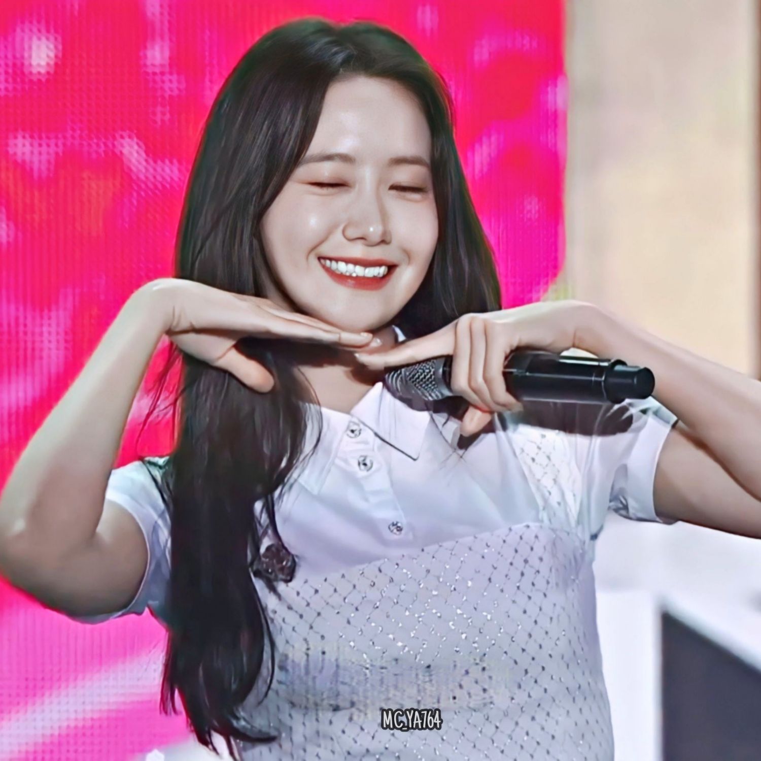 Behind-the-scenes cut of Yoona