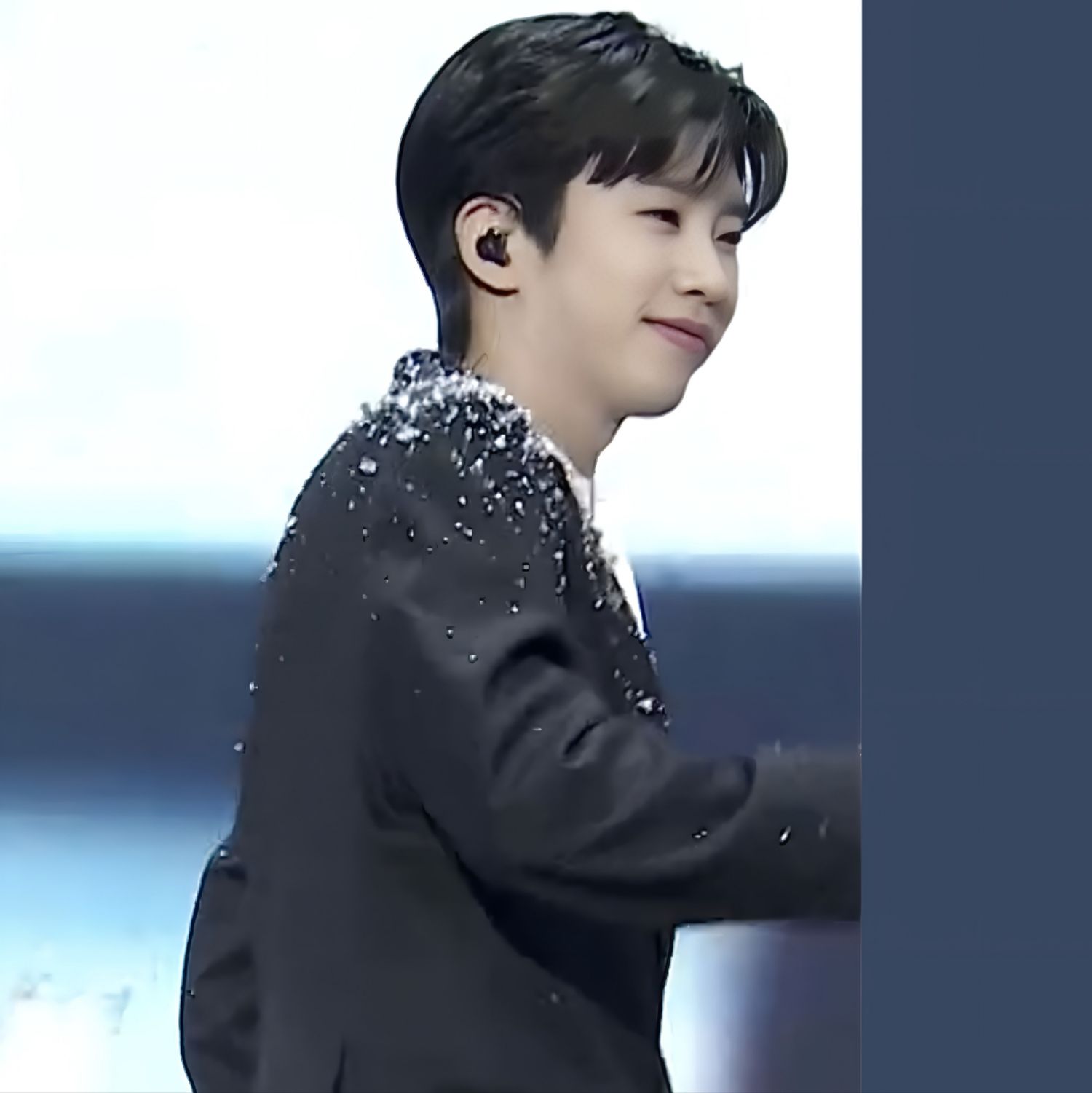 A moment captured by a fan of Lim Youngwoong