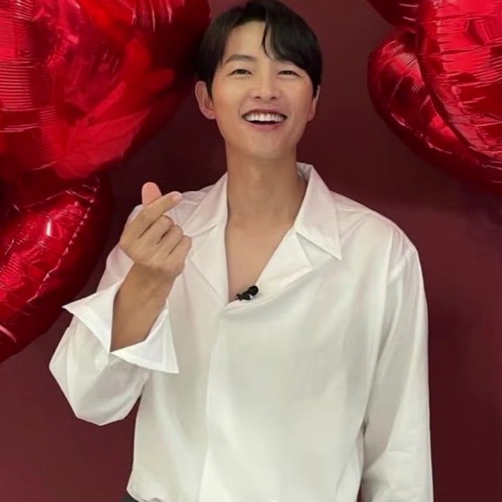 ソン・ジュンギの最新写真