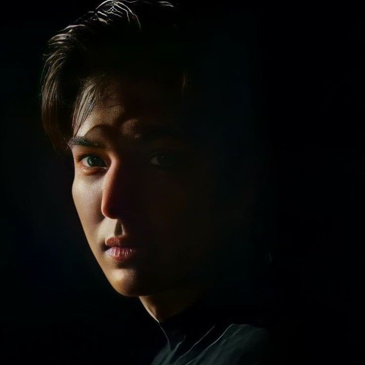 Behind-the-scenes cut of Lee Minho