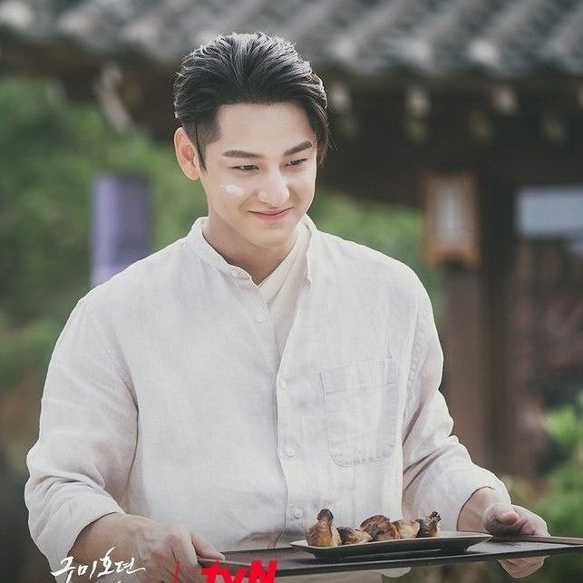 A moment captured by a fan of Kim Bum