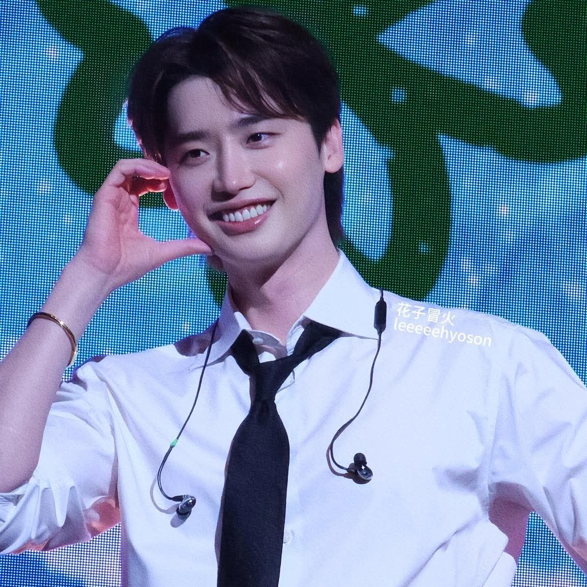 李鍾碩的最新照片