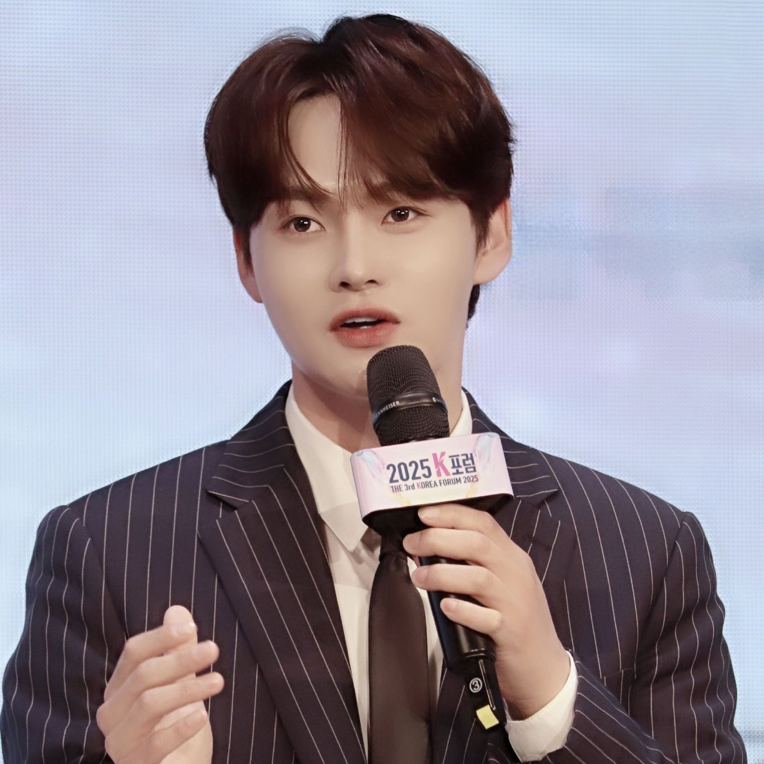 박서진의 최신 사진