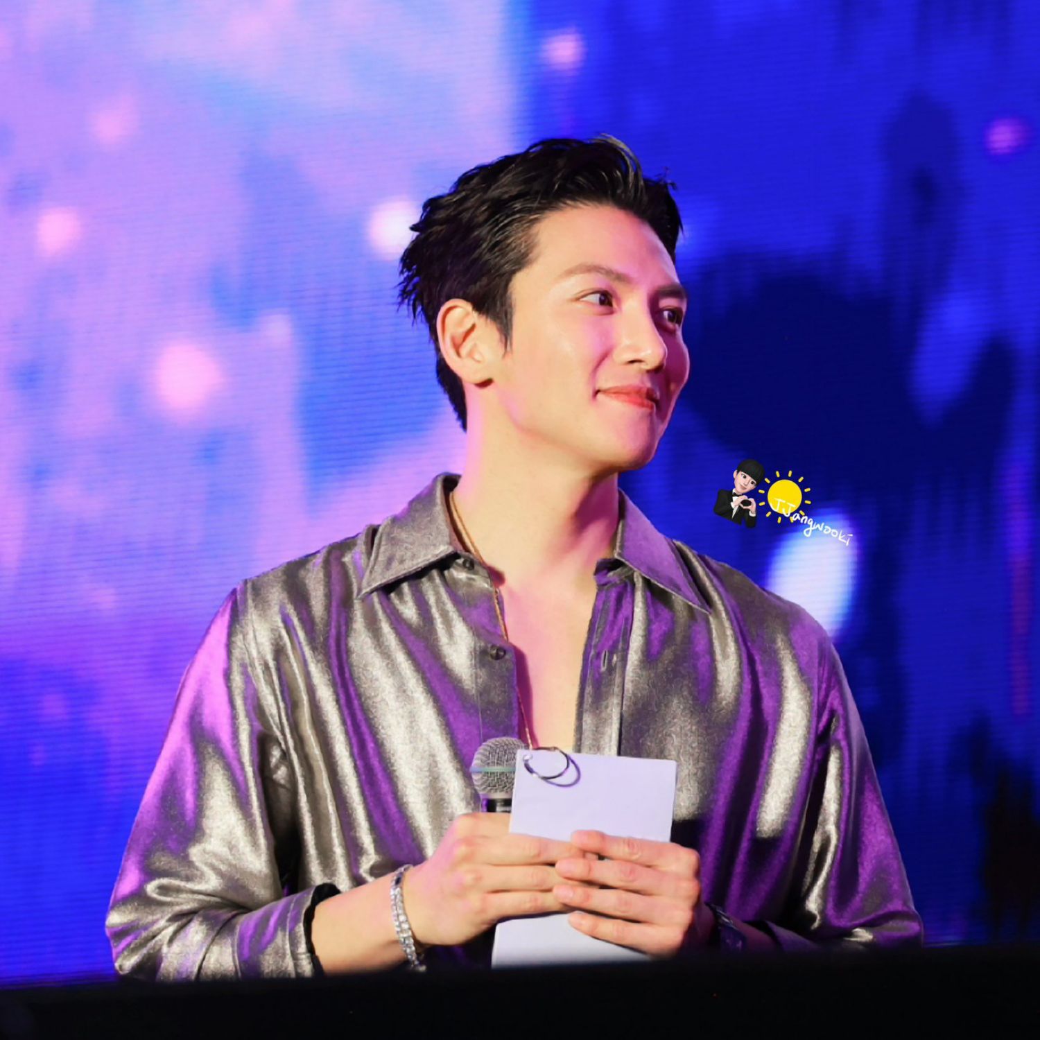 A moment captured by a fan of Ji Changwook