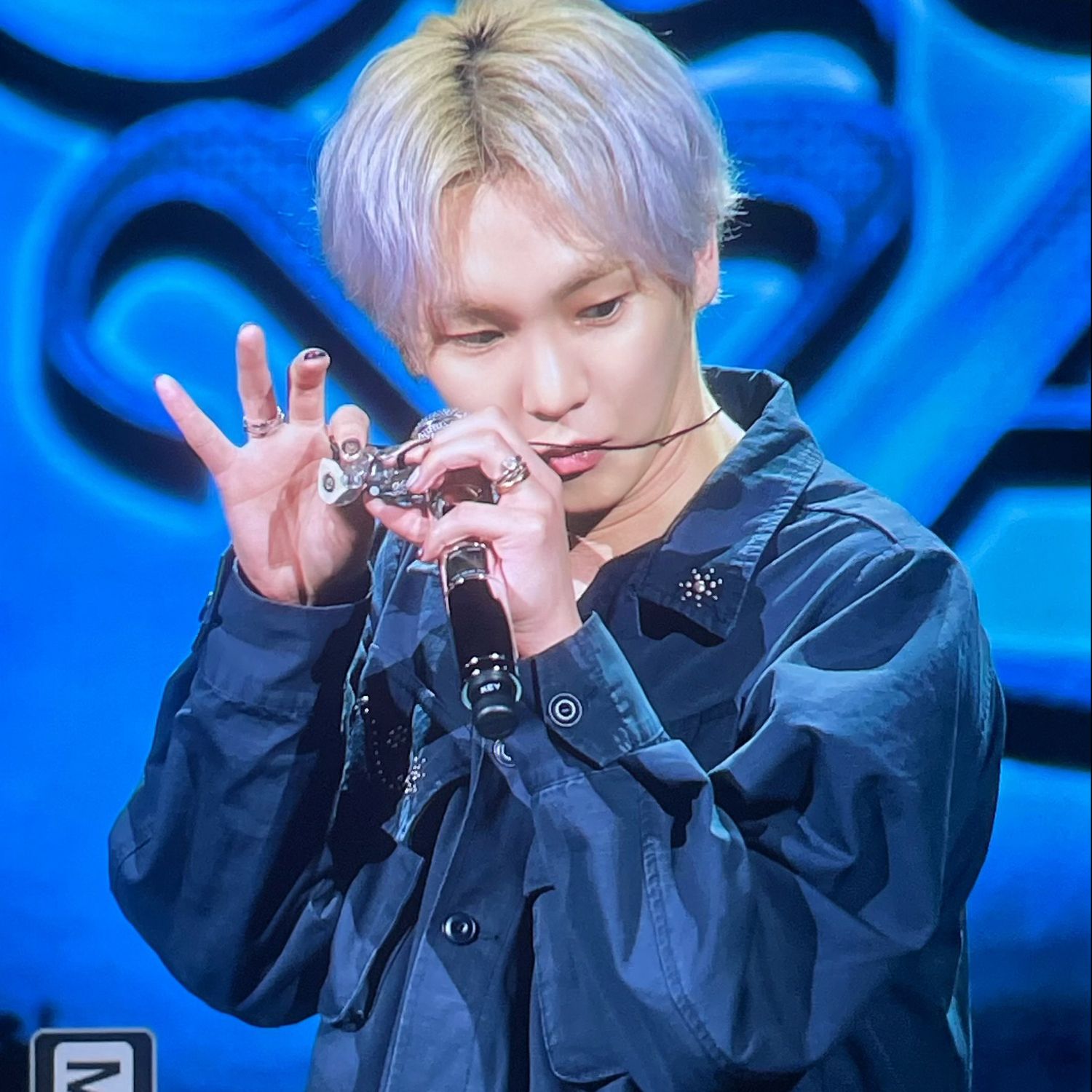 Behind-the-scenes cut of Key