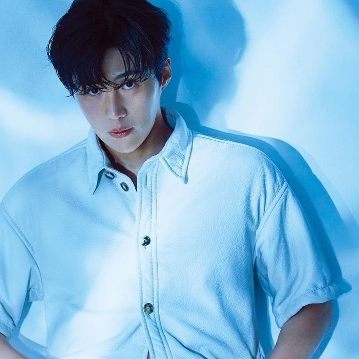 Latest photo of Kim Seonho