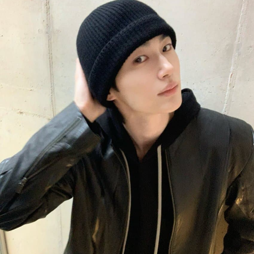 Latest photo of Byeon Wooseok