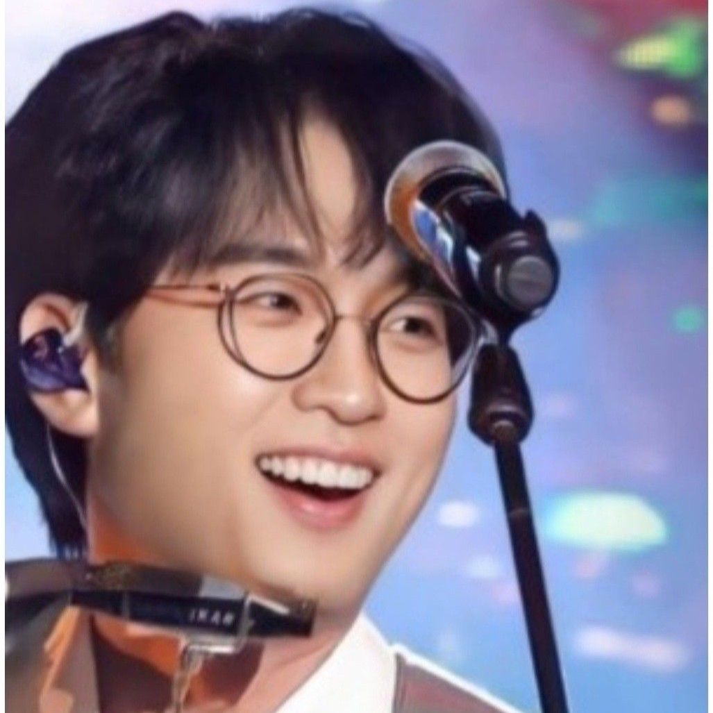 Behind-the-scenes cut of Bak Changgeun
