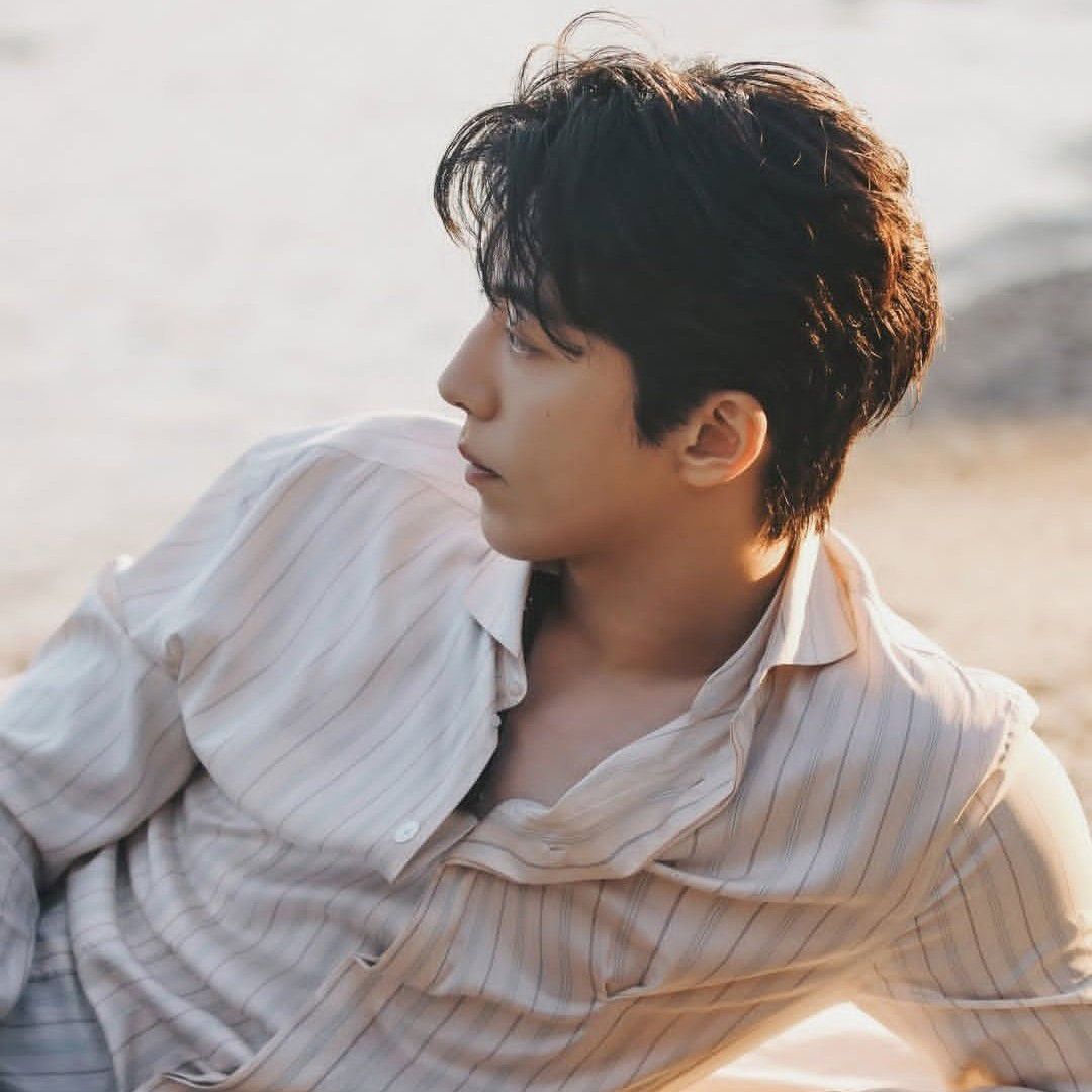 Behind-the-scenes cut of Nam Joohyuk